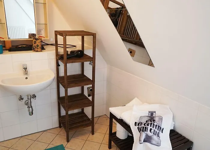 Apartment Gin-department