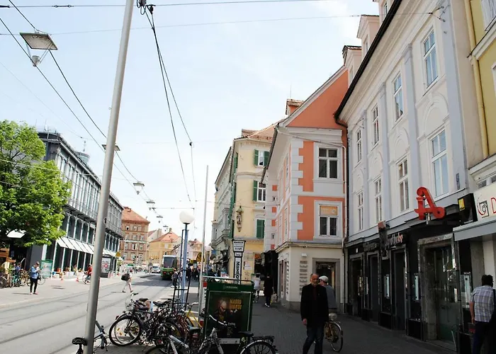 Apartment Gin-department