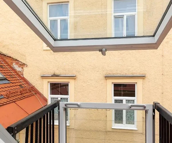 Gin-department Apartment *